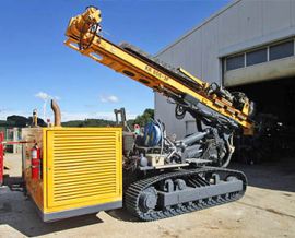 Gebraucht KLEMM Hydraulic drill rig KR 806 3F - Year 2015